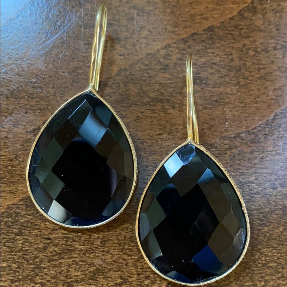 Black jet drop earrings